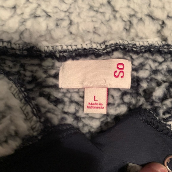 Women’s Sherpa Fleece - Picture 6 of 7
